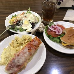 EVK Dining Hall @ USC - All you can eat buffet style