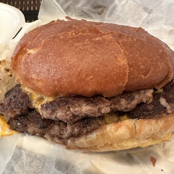 Swagyu Burger - Poway - 2 patties, cheddar cheese and brioche bun. - Burgers Near Me - Poway, California
