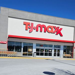 TJ MAXX - Updated August 2025 - 42 Photos & 24 Reviews - 1 Worcester Rd