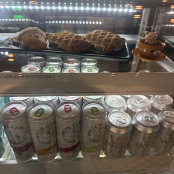 Tamper Room Cafe & Gallery - Display case - Cafes Near Me - Fremont, California Tamper Room Cafe & Gallery - Display case - Cafes Near Me - Fremont, California
