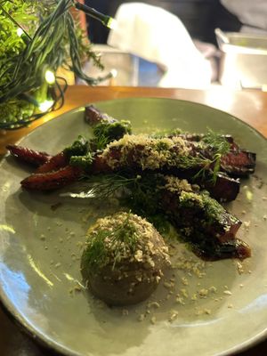 The Pig and Palm by null