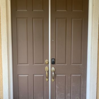Your Door Our Glass - Front door exterior (Before) - Glass & Mirrors Near Me Your Door Our Glass - Front door exterior (Before) - Glass & Mirrors Near Me