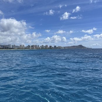 Manny's Diving Adventures - Gorgeous view of Diamond Head and Waikiki from where we anchor to dive - Scuba Diving Near Me - Honolulu, Hawaii Manny's Diving Adventures - Gorgeous view of Diamond Head and Waikiki from where we anchor to dive - Scuba Diving Near Me - Honolulu, Hawaii