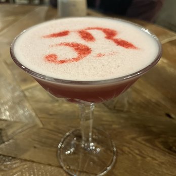 5Rocks Distilling - Raspberry beret - Distilleries Near Me - Brainerd, Minnesota