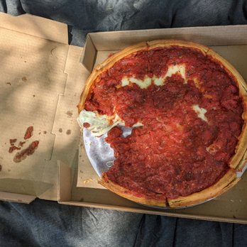 Zachary's Chicago Pizza - Stuffed pizza with only cheese and sauce - Pizza Near Me - Berkeley, California
