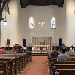 Holy Redeemer Catholic Church - Mass starts at 10am sunday