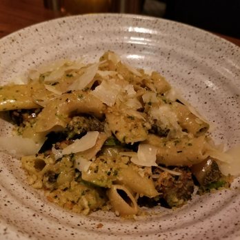 Bambara - Cambridge - Pasta with pesto and mushroom - New American Near Me - Cambridge, Massachusetts