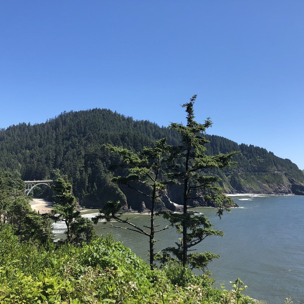 Heceta Head Lighthouse - Landmarks & Historical Buildings Near Me - Florence, Oregon Heceta Head Lighthouse - Landmarks & Historical Buildings Near Me - Florence, Oregon