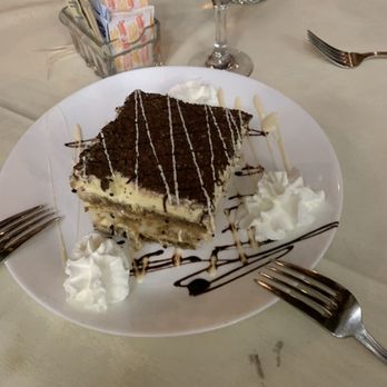 Fernandes steakhouse - Tiramisu - Portuguese Near Me - Newark, New Jersey