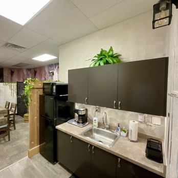 SmilesketchVegas - SmileSketchVegas
8960 W Trop #6
89147 - Cosmetic Dentists Near Me - Las Vegas, Nevada SmilesketchVegas - SmileSketchVegas
8960 W Trop #6
89147 - Cosmetic Dentists Near Me - Las Vegas, Nevada