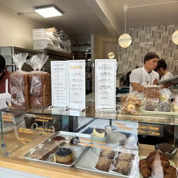 Breadbelly - Menu and inside - Bakeries Near Me - San Francisco, California