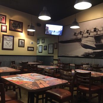 Wingstop - Inside - Chicken Wings Near Me - Honolulu, Hawaii