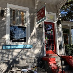 BISCUITS & BUNS ON BANKS - Updated November 2025 - 1141 Photos & 794