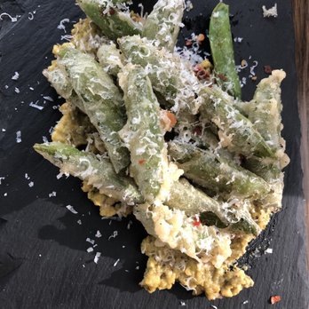 Linear Restaurant - Tempura battered peas - New American Near Me - Grand Rapids, Michigan Linear Restaurant - Tempura battered peas - New American Near Me - Grand Rapids, Michigan