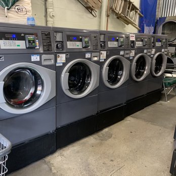 Mammoth Lakes Laundromat - Laundromat Near Me - Mammoth Lakes, California Mammoth Lakes Laundromat - Laundromat Near Me - Mammoth Lakes, California