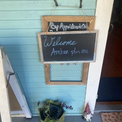 Blooming Day Spa - Front of shop