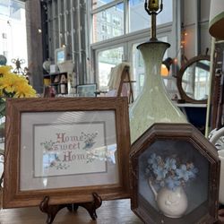 The Mom-Up Shop - Dainty cottage core finds!