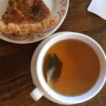 Rockwood Bakery - Tea and 3 cheese + bacon quiche - Bakeries Near Me - Spokane, Washington Rockwood Bakery - Tea and 3 cheese + bacon quiche - Bakeries Near Me - Spokane, Washington