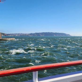 Red and White Fleet - Waves under the Golden Gate Bridge - Boating Near Me - San Francisco, California Red and White Fleet - Waves under the Golden Gate Bridge - Boating Near Me - San Francisco, California