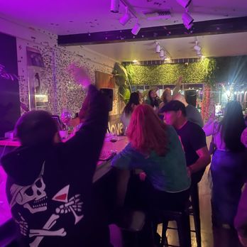 Cali Love Wine - Karaoke - Wine Tasting Room Near Me - Solvang, California Cali Love Wine - Karaoke - Wine Tasting Room Near Me - Solvang, California