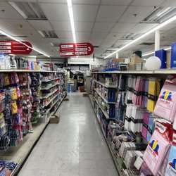 Monte Dollar - Aisle