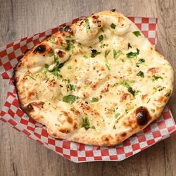 Mian Gee - Garlic naan