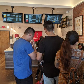 Gong Cha - Long line for the grand opening weekend, order at the counter - Bubble Tea Near Me - Friendswood, Texas