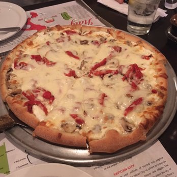 Ciro's Italian Eatery - 4 Cheese Pizza - Pizza Near Me - Elkton, Virginia