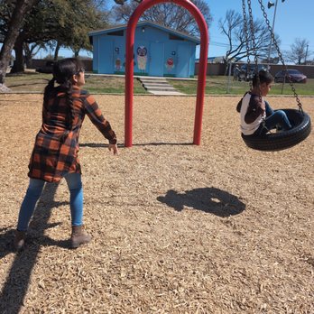 WM Brook Park - Tire swing - Parks Near Me WM Brook Park - Tire swing - Parks Near Me