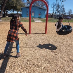 WM Brook Park - Tire swing