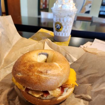 Einstein Bros. Bagels - Egg Sandwich Caramel Blender - Bagels Near Me - Winter Park, Florida