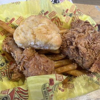Willie's Chicken Shack - Chicken Wings Near Me - New Orleans, Louisiana