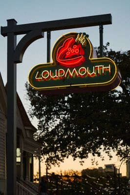 Loudmouth by null