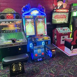 Red Baron Pizza - New arcade games.