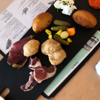 AMBAR Restaurant, Clarendon - Modern European Near Me - Arlington, Virginia