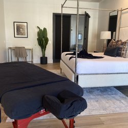 Allana’s Therapeutic Mobile Massage - Relax. Renew. Revive.
