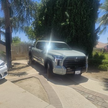 Longo Toyota - Car Dealers Near Me - El Monte, California Longo Toyota - Car Dealers Near Me - El Monte, California