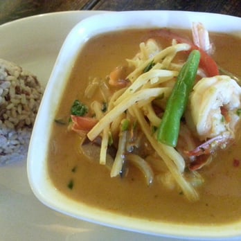 Sala Thai - Red curry w/ shrimp. Way more shrimp than shown! - Thai Near Me - Richmond, California Sala Thai - Red curry w/ shrimp. Way more shrimp than shown! - Thai Near Me - Richmond, California