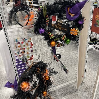 Ross Dress for Less - Department Stores Near Me - Oxnard, California