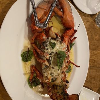 Henrietta's Table - Lobster stuffed with scallops and shrimp - New American Near Me - Cambridge, Massachusetts