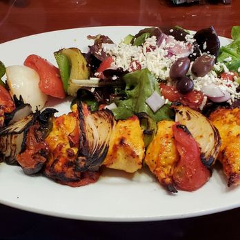 Panini Kabob Grill - Charbroiled Chicken Shish Kabob with a Mediterranean Greek Salad - Middle Eastern Near Me - San Diego, California Panini Kabob Grill - Charbroiled Chicken Shish Kabob with a Mediterranean Greek Salad - Middle Eastern Near Me - San Diego, California
