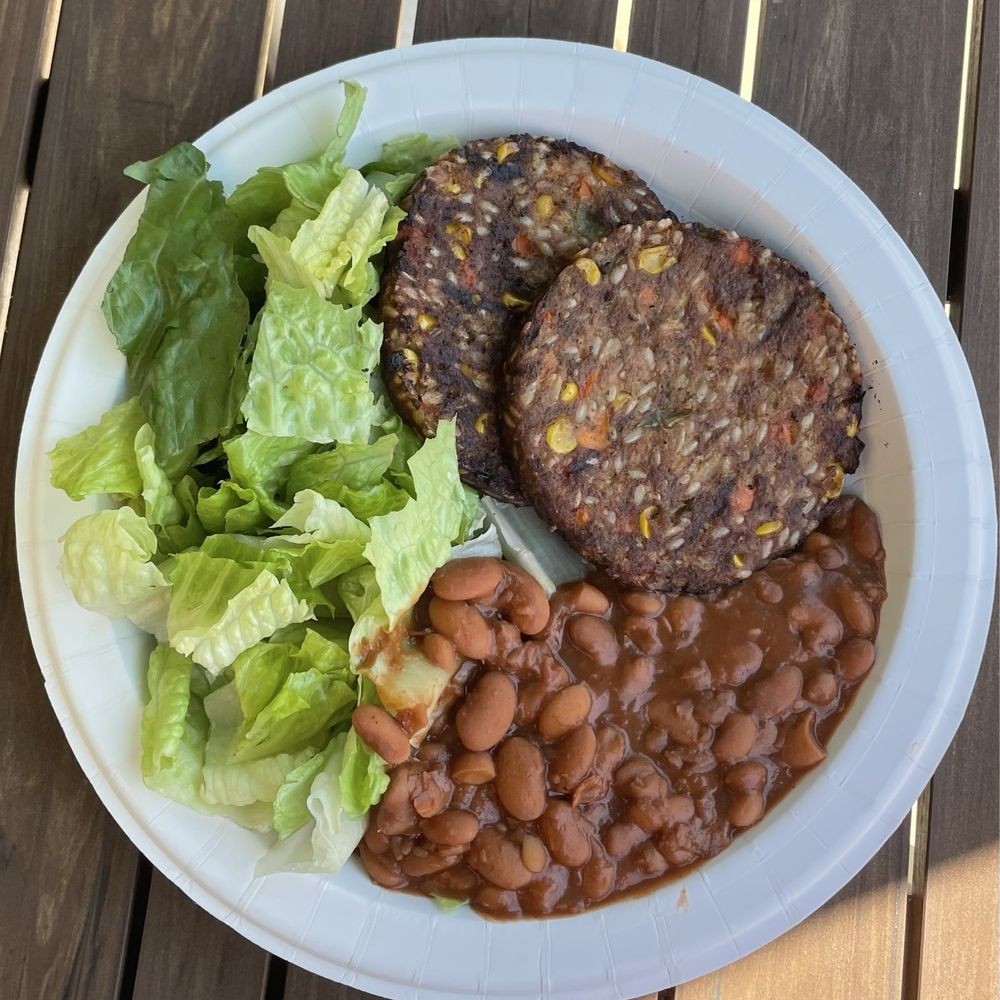 Frank's Texas BBQ - veggie burgers, beans, lettuce - Caterers Near Me Frank's Texas BBQ - veggie burgers, beans, lettuce - Caterers Near Me