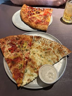 HandleBar Pizza by null