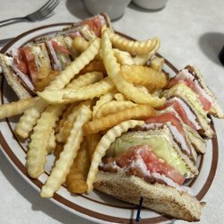 New Day Cafe - Turkey club with fries