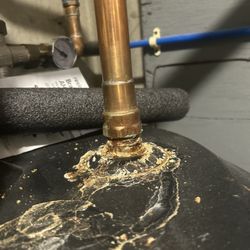 Se-Port Delicatessens - Wasn't tightened proper