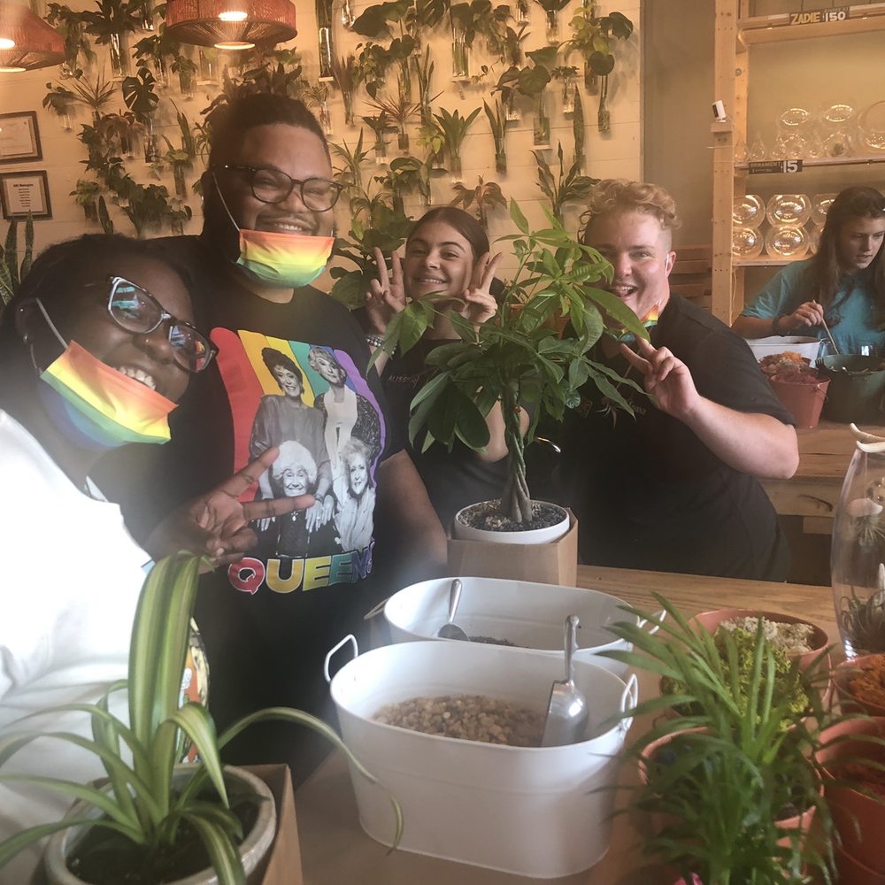 PlantHouse - Plant bar is amazing! Such great help &vibes! - Nurseries & Gardening Near Me - Charlotte, North Carolina