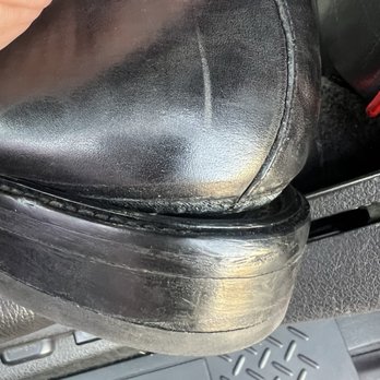Capri Shoes Repair - Unglued heel - Shoe Repair Near Me - Downey, California