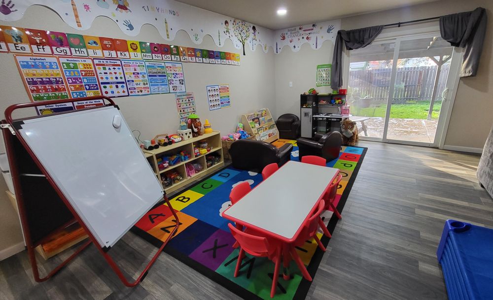 Tiny Hands Daycare - childcare center in Stockton, CA