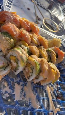 Sushi Daruma by null