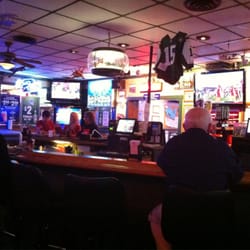 Wings Sports Bar & Grille